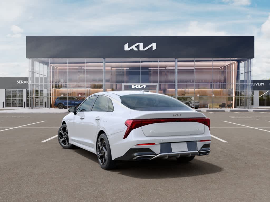 2026 Kia K5 Base