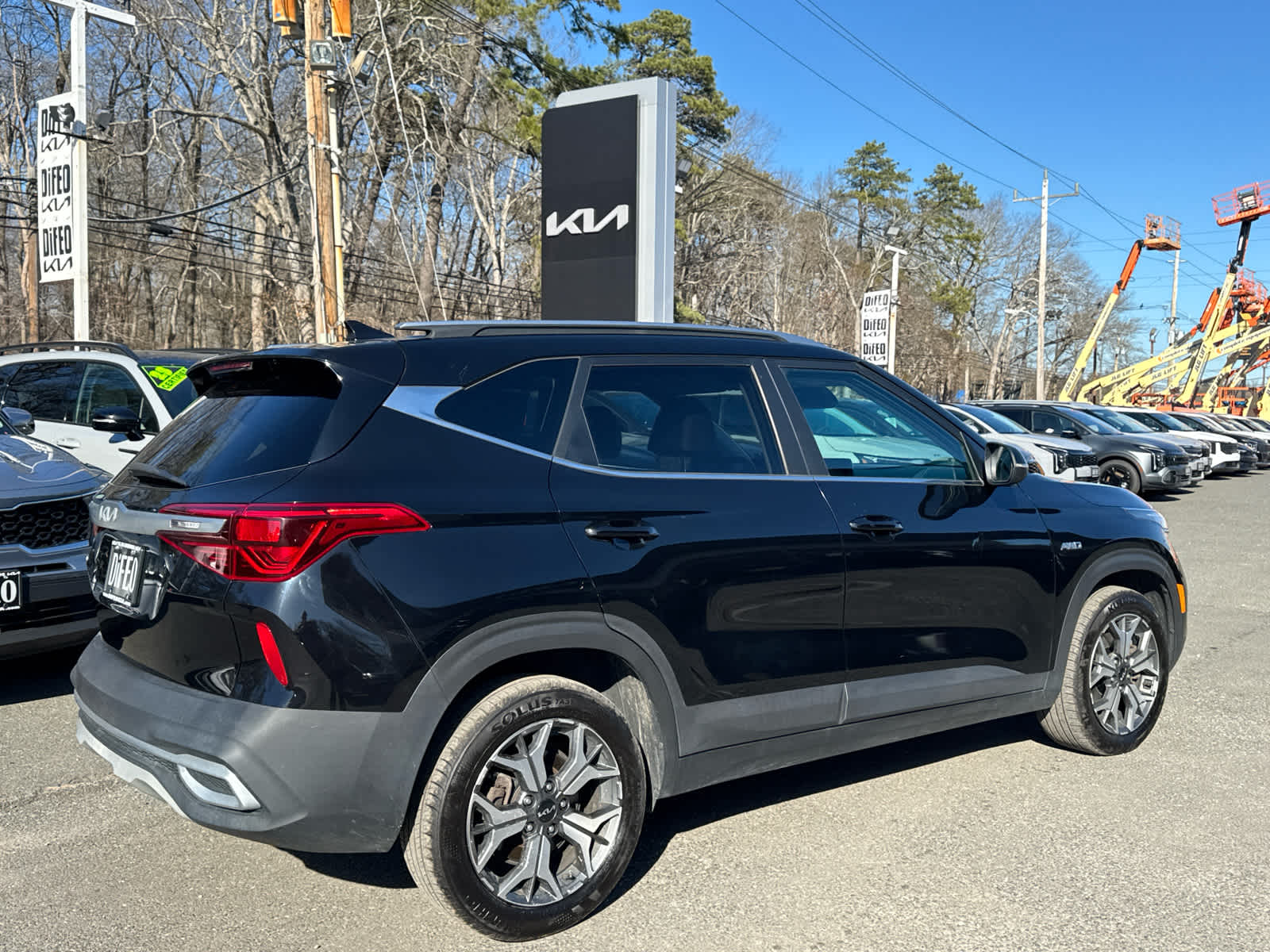 2022 Kia Seltos EX