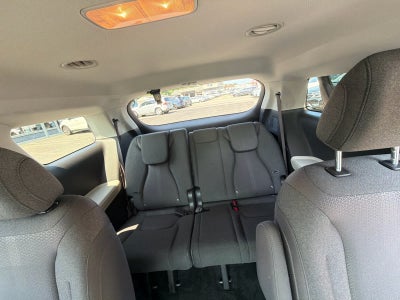 2024 Kia Carnival MPV LX