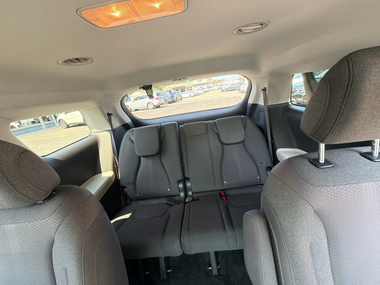 2024 Kia Carnival MPV LX