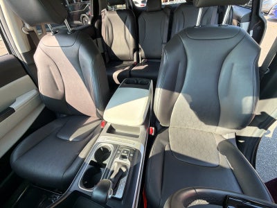 2024 Kia Carnival MPV LX Seat Package