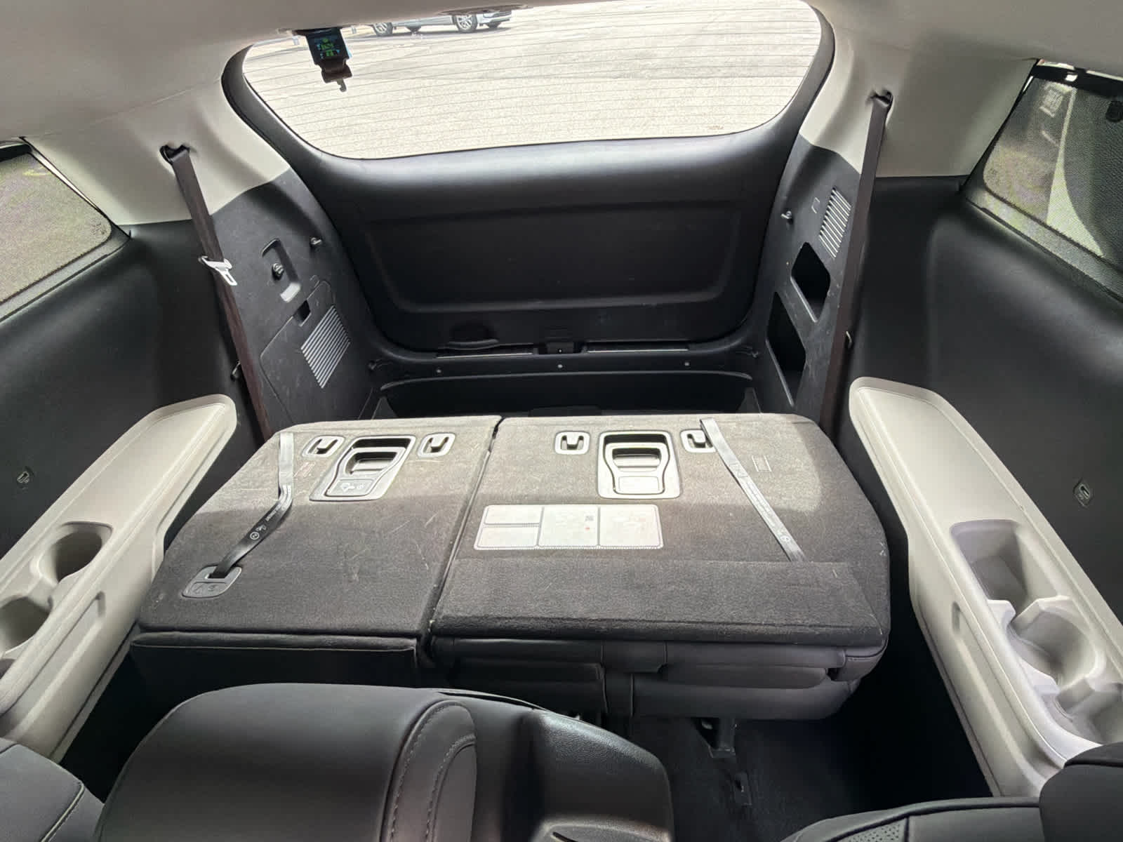 2023 Kia Carnival MPV EX