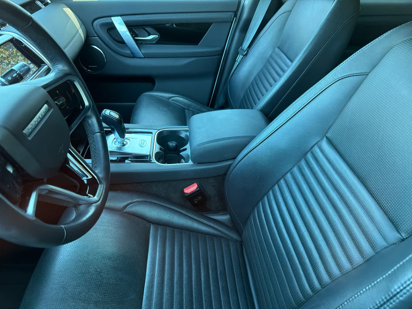 2022 Land Rover Discovery Sport S